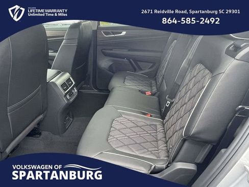 New 2026 Volkswagen Atlas SEL Premium R-Line image 12