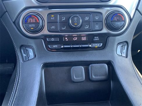 Used 2018 Chevrolet Tahoe LT image 16