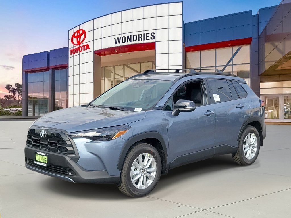 New 2026 Toyota Corolla Cross LE FWD image 2