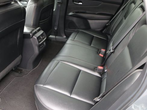 Used 2025 Nissan Murano SV FWD image 29