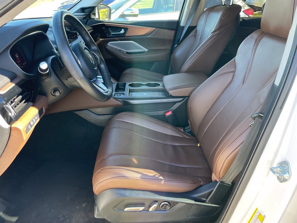 Used 2025 Acura MDX w/ Technology Package AWD/4WD image 6