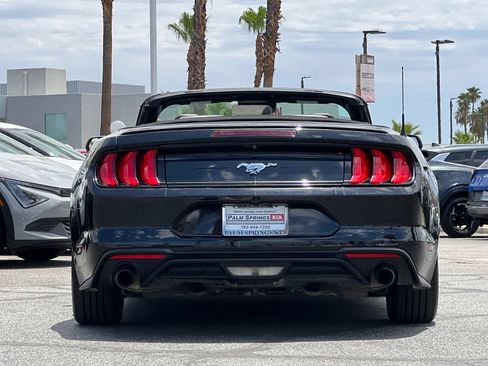 Used 2021 Ford Mustang Premium RWD image 4