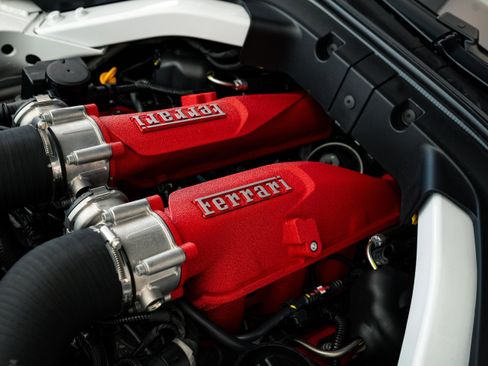 Used 2024 Ferrari Roma Spider image 14