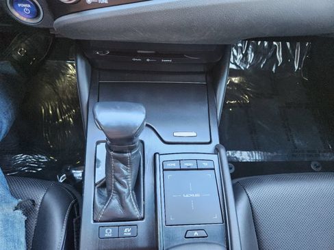 Used 2021 Lexus ES 300h w/ Accessory Package 2 FWD image 20