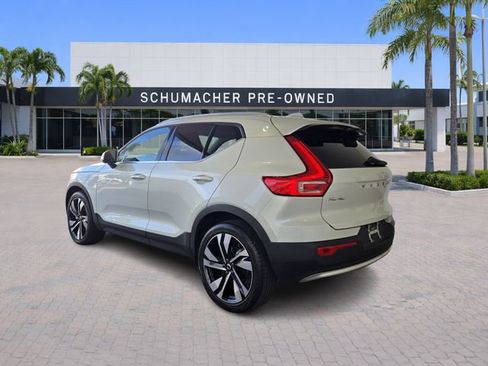 Certified 2023 Volvo XC40 B4 Plus w/ Protection Package Premier image 5