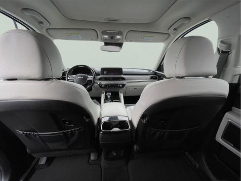 Used 2022 Kia Telluride EX w/ EX Premium Package image 18