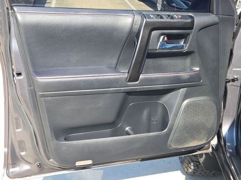 Used 2021 Toyota 4Runner TRD Off-Road image 11