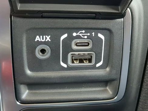 New 2026 Jeep Wrangler Unlimited Sport AWD/4WD image 23