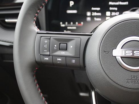 New 2026 Nissan Kicks SR image 10