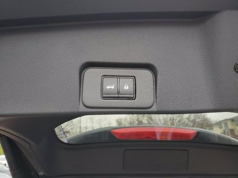 New 2026 Nissan Rogue Platinum w/ Platinum Premium Package AWD/4WD image 8