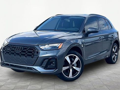 Used 2023 Audi Q5 2.0T Premium Plus w/ Premium Plus Package AWD/4WD image 1