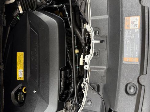 Used 2016 Ford Escape SE image 20