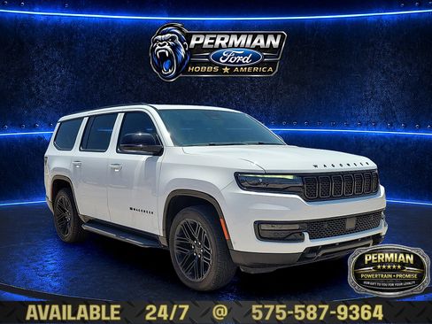 Used 2023 Jeep Wagoneer Series II AWD/4WD image 6
