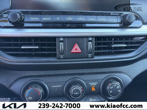 Used 2020 Kia Forte Sedan image 20