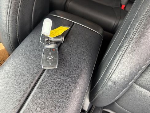 Certified 2024 Mercedes-Benz GLS 450 4MATIC image 26