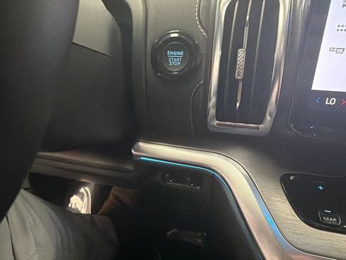 New 2027 Ford Expedition Max Platinum AWD/4WD image 30