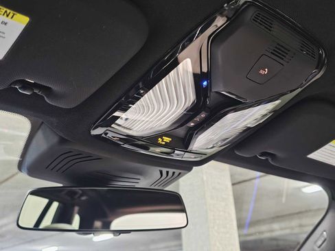 Used 2021 BMW X3 xDrive30i w/ Executive Package image 21