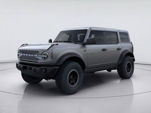 Used 2026 Ford Bronco Badlands AWD/4WD image 1