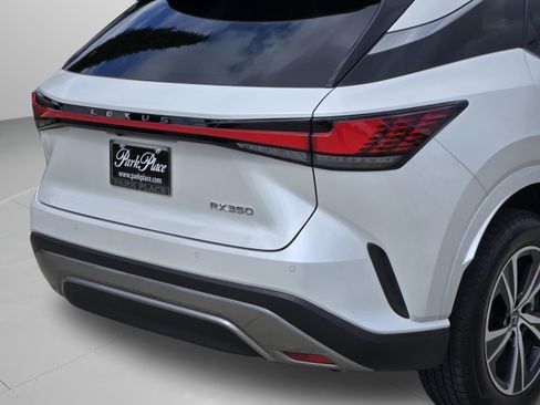 Used 2025 Lexus RX 350 Premium w/ Accessory Package (Z1) FWD image 39