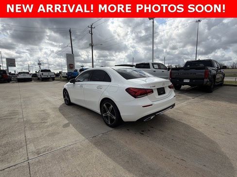 Used 2021 Mercedes-Benz A 220 image 2