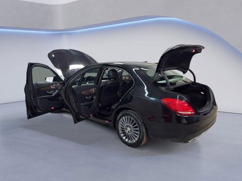 Used 2015 Mercedes-Benz C 300 Luxury image 10