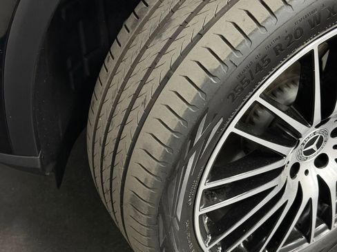 Used 2026 Mercedes-Benz GLC 300 image 19