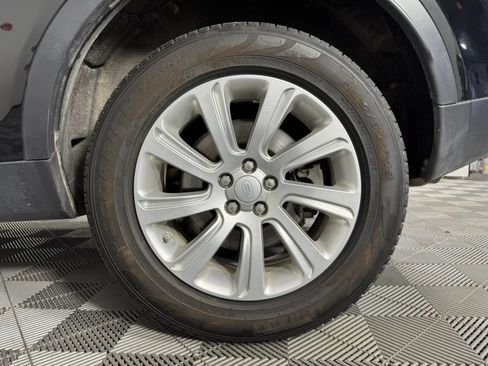 Used 2018 Land Rover Discovery Sport SE AWD/4WD image 43