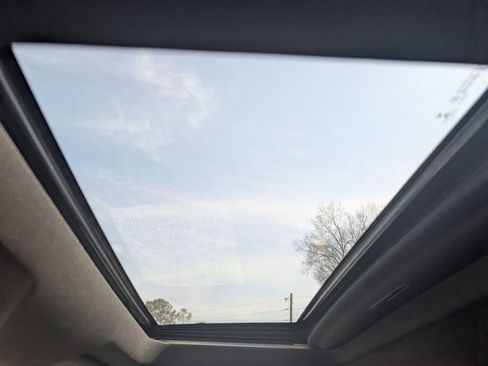 Used 2022 Chevrolet Silverado 2500 High Country w/ Z71 Off-Road Package image 26