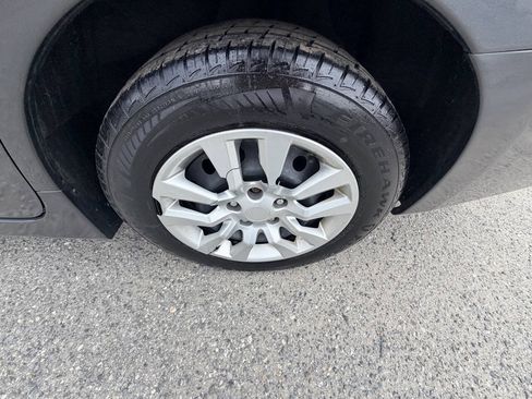 Used 2013 Nissan Altima 2.5 S FWD image 33