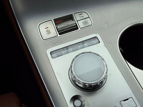 New 2026 Genesis GV70 2.5T Advanced image 37