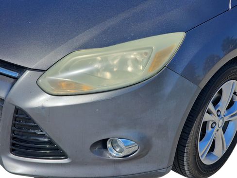 Used 2012 Ford Focus SE image 9