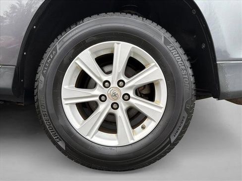 Used 2011 Toyota Highlander SE image 9