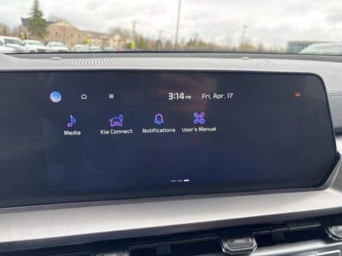 Used 2025 Kia Telluride S image 22