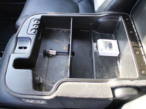 Used 2004 Dodge Ram 3500 Truck SLT w/ Sport Appearance Group image 39