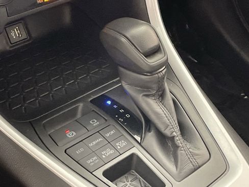 Used 2024 Toyota RAV4 LE image 14