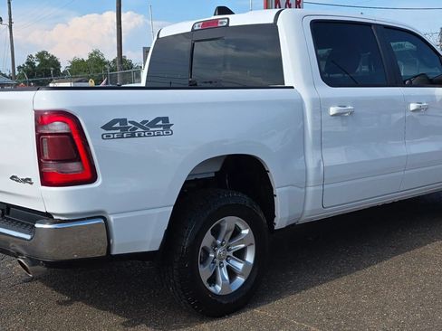 Used 2023 RAM 1500 Laramie AWD/4WD image 3
