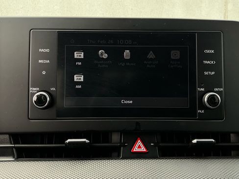 Used 2025 Kia Sportage LX image 28