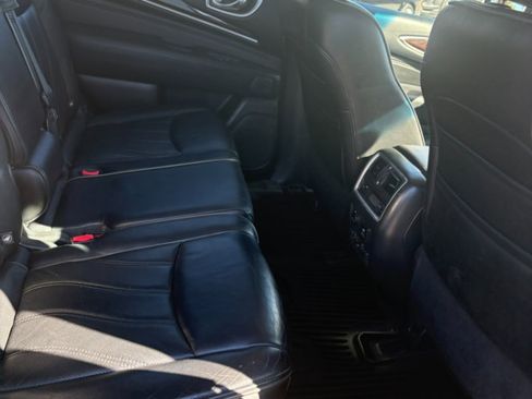 Used 2014 INFINITI QX60 FWD w/ Deluxe Touring Package image 34