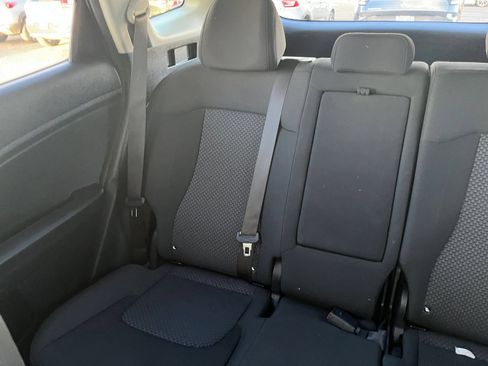 Used 2025 Kia Sportage LX FWD image 37
