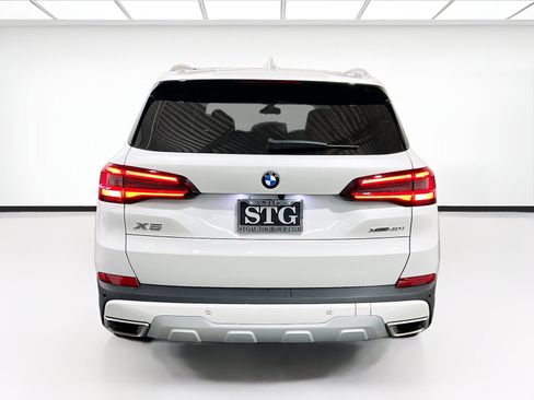 Used 2023 BMW X5 xDrive40i w/ Parking Assistance Package image 5