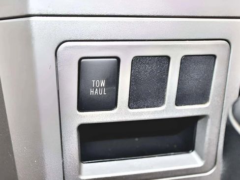 Used 2013 Toyota Tundra SR5 image 24