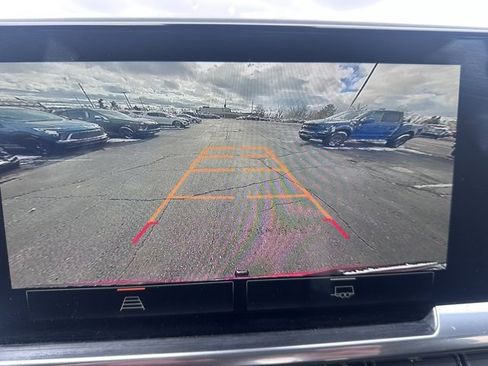 Used 2022 GMC Sierra 1500 Elevation image 27