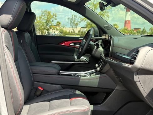 Used 2024 Chevrolet Traverse RS w/ LPO, Floor Liner Package FWD image 19