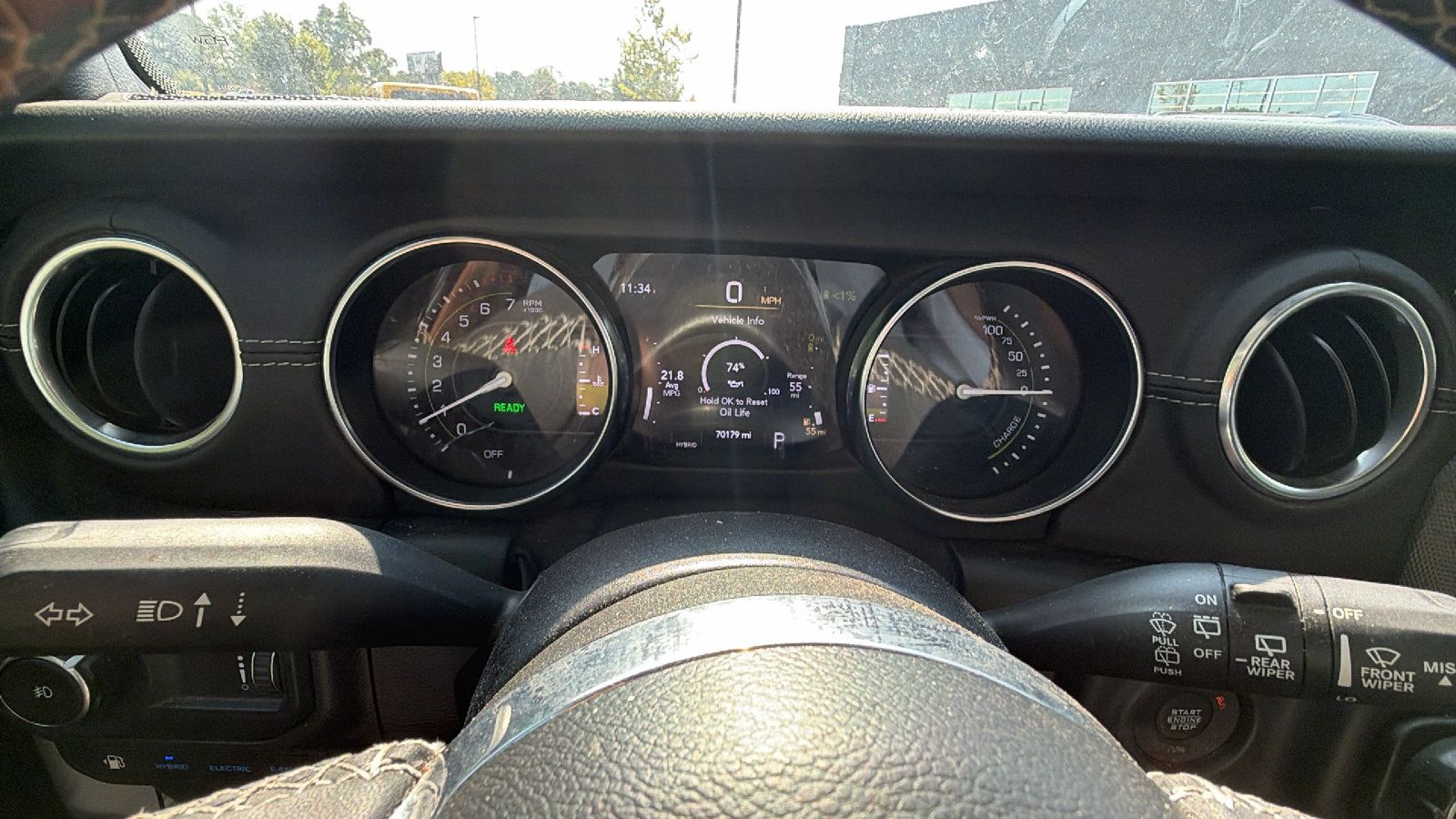 Used 2023 Jeep Wrangler Unlimited Sahara AWD/4WD image 28