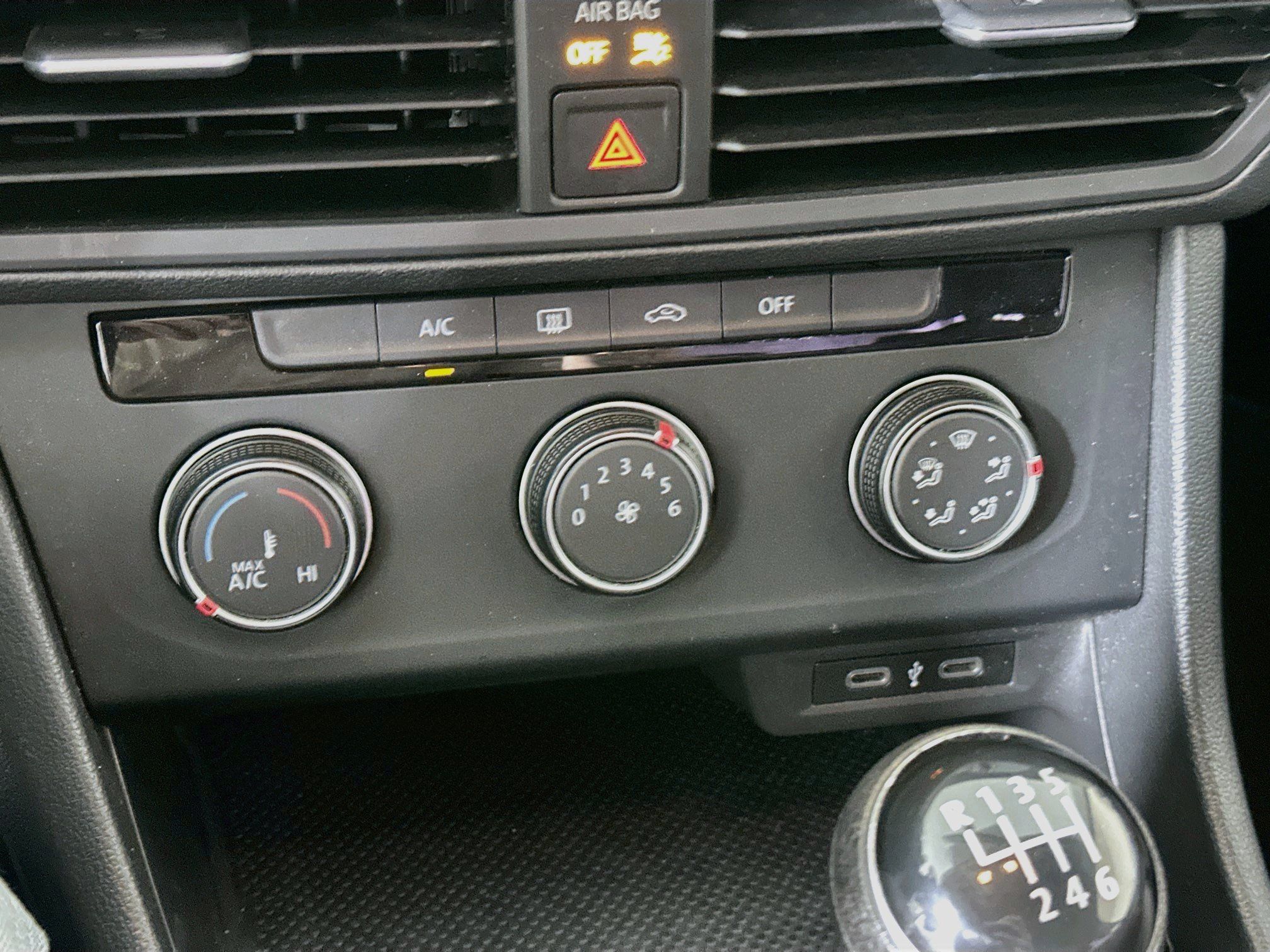 Used 2020 Volkswagen Jetta S w/ Driver Assistance Package FWD image 22