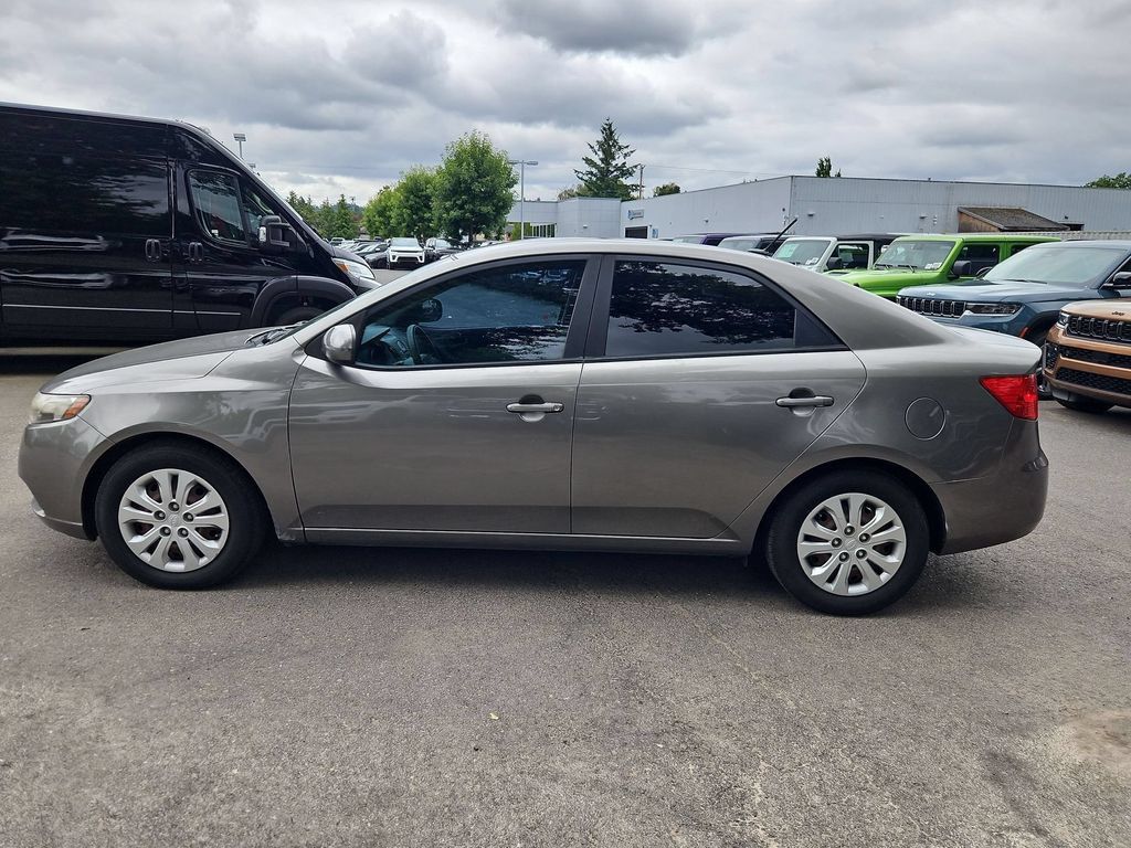 Used 2012 Kia Forte EX FWD image 4