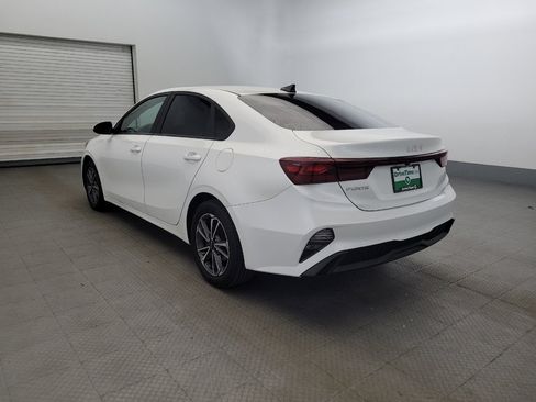 Used 2022 Kia Forte LXS FWD image 5
