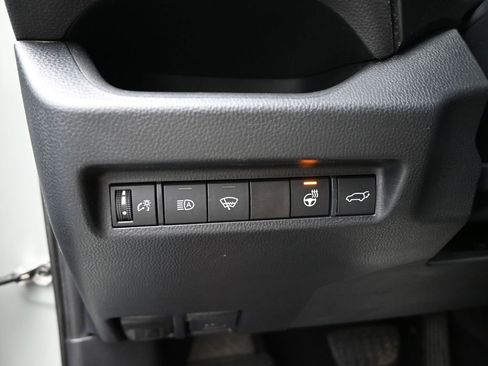 Used 2020 Toyota RAV4 TRD Off-Road image 15