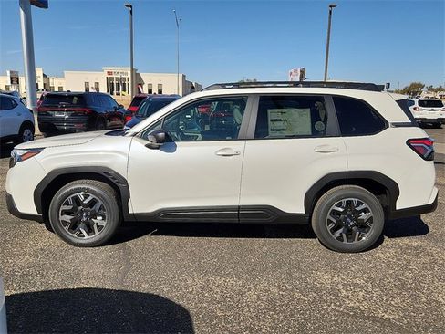 New 2025 Subaru Forester Premium image 2