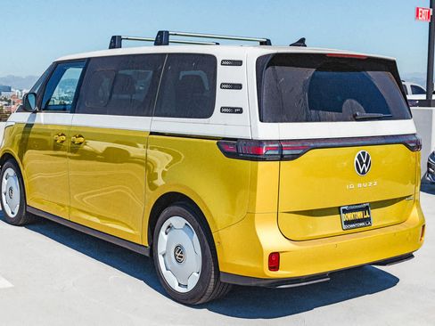 New 2025 Volkswagen ID. Buzz 1st Edition image 6